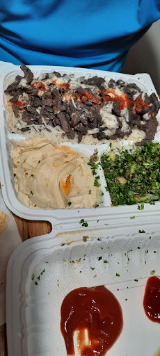 Photo of Mashawee Lebanese Grill - 1558 Johnston Rd, White Rock, BC V4B 3Z7