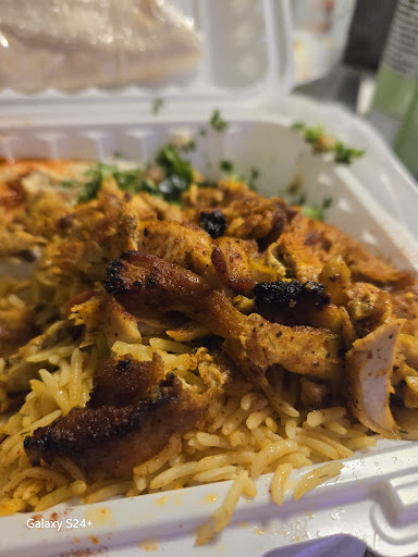 Photo of King George Donair Halal - 13635 100 Ave, Surrey, BC V3T 1H9