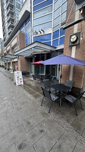 Photo of Xpress Donair House Coquitlam - Halal - 104-2970 Glen Dr, Coquitlam, BC V3B 0C4