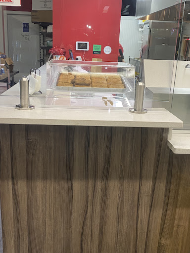 Photo of Donair Shack - 32151 South Fraser Way, Abbotsford, BC V2T 1W3