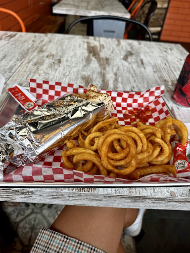 Photo of Woody’s Shawarma - 1100 Davis Dr unit#4, Newmarket, ON L3Y 8X8