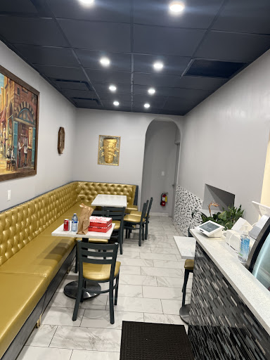 Photo of Original Shawarma - 338 10 St NW #1, Calgary, AB T2N 1V9