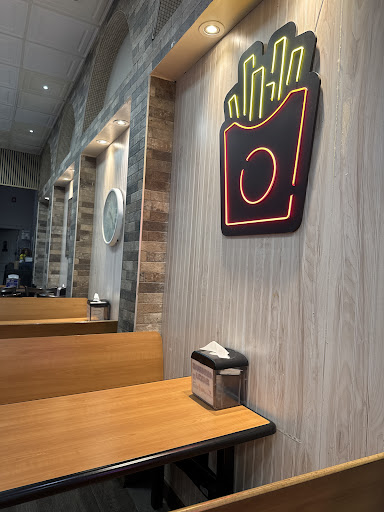 Photo of Shawarmalicious - 502 17 Ave SW, Calgary, AB T2S 0B1