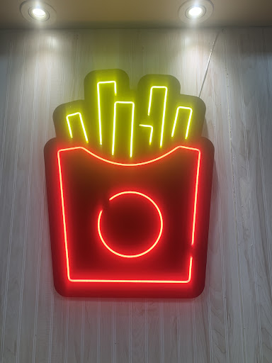 Photo of Shawarmalicious - 502 17 Ave SW, Calgary, AB T2S 0B1