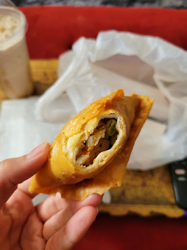 Photo of Donair Choices Cafe Halal - 8120 Beddington Blvd NW, Calgary, AB T3K 2A8