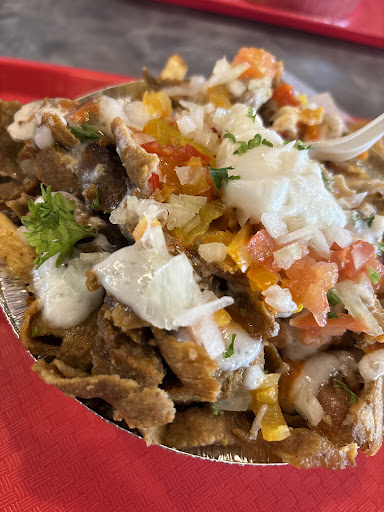 Photo of Shawarma Barlow - 106 Meridian Rd NE, Calgary, AB T2A 2N6