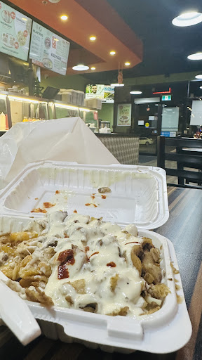 Photo of Lazeez Shawarma - 1571 Sandhurst Cir #508, Toronto, ON M1S 5J9
