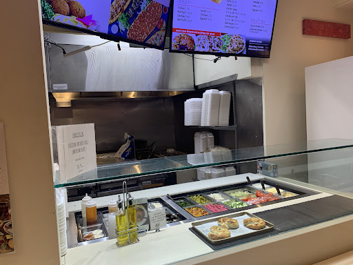 Photo of Istanbul Shawarma - 430 College St unit 1/2, Toronto, ON M5T 1T3