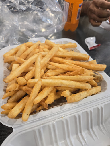 Photo of Ibrahim Halal B.B.Q. Shawarma - 1967 Lawrence Ave E, Scarborough, ON M1R 2Z2