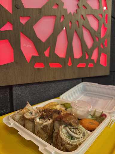 Photo of Shawarma Royale - 366 Yonge St FL 1, Toronto, ON M5B 1S5
