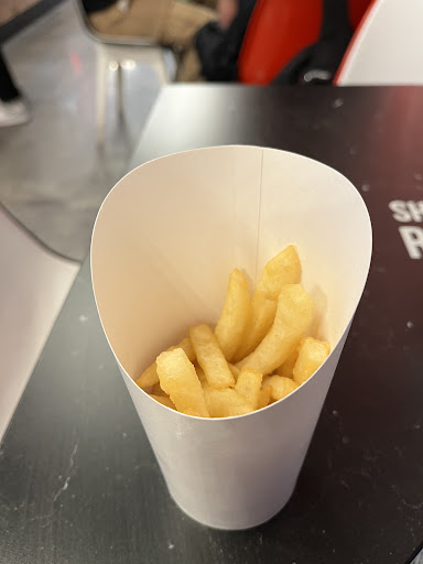 Photo of Shawarma Royale - 366 Yonge St FL 1, Toronto, ON M5B 1S5