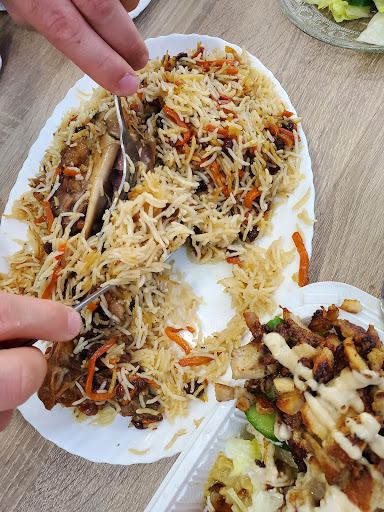 Photo of Juicy Shawarma & Grill - 25 Overlea Blvd UNIT 8, East York, ON M4H 1P9