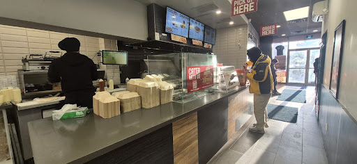 Photo of Osmow's Shawarma - 6981 Yonge St, North York, ON M2M 3X9