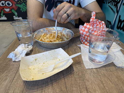 Photo of Queen Shawarma - 998 Queen St W, Toronto, ON M6J 1H1