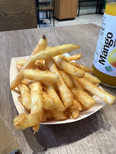 Photo of Queen Shawarma - 998 Queen St W, Toronto, ON M6J 1H1