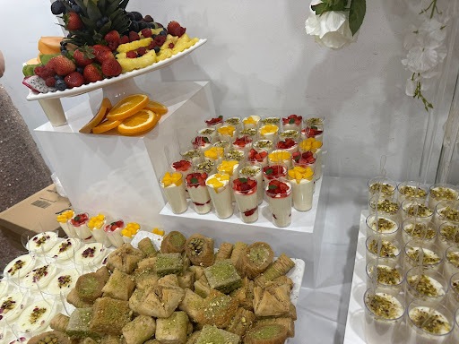 Photo of El Gourmet Lebanese Market - 1550 Kingston Rd, Pickering, ON L1V 6W9