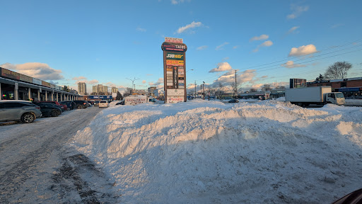 Photo of Shelby's Legendary Shawarma - Lawrence - 2074 Lawrence Ave E, Scarborough, ON M1R 2Z5