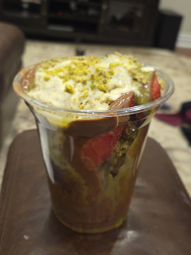 Photo of Shawarma Royale - #107, 16850 Yonge St, Newmarket, ON L3Y 5L8