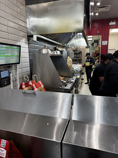 Photo of Osmow's Shawarma - 494 Big Bay Point Rd, Barrie, ON L4N 3Z5