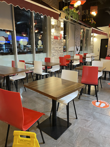 Photo of Shawarma Royale - 2740 N Park Dr #30, Brampton, ON L6S 6E2