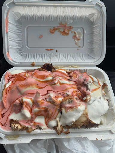 Photo of Yaseen’s Shawarma - 5030 Maingate Dr Unit #5، Mississauga, ON L4W 1N5