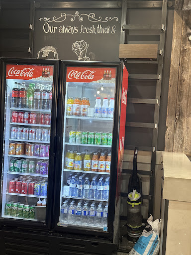 Photo of La shawarma - 12550 Hwy 50, Bolton, ON L7E 1M7