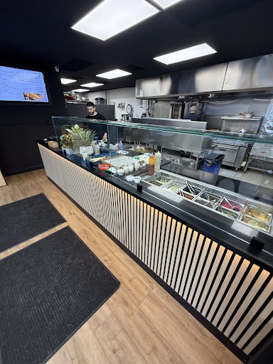 Photo of MALATA KEBAB & SHAWARMA مالاتا - 350 Davis Dr, Newmarket, ON L3Y 2N7