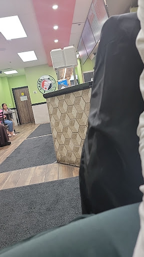 Photo of Lazeez Shawarma - 9699 Jane St Unit 28, Maple, ON L6A 3R4