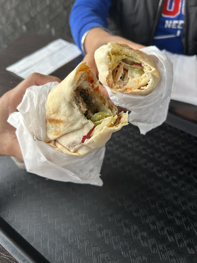 Photo of Bon A Pita shawarma - 14 Parr Blvd, Bolton, ON L7E 4H1