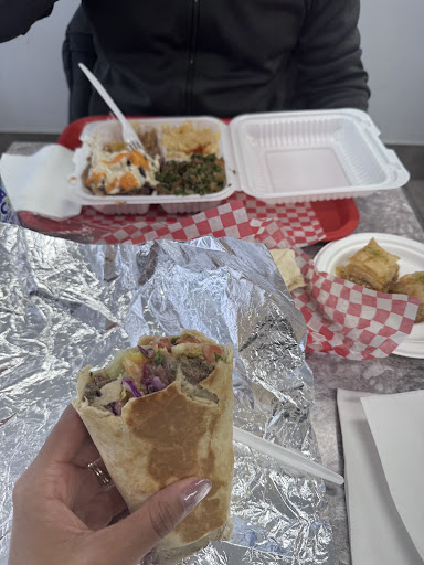 Photo of Mike's Shawarma - 16925 Yonge St, Newmarket, ON L3Y 5Y1