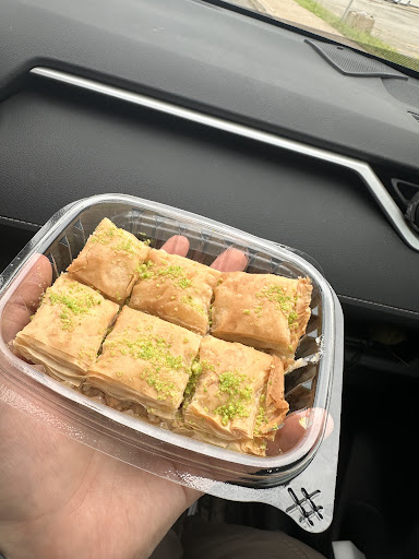 Photo of Shawarma Alley Georgetown - 232A Guelph St, Georgetown, ON L7G 4B1