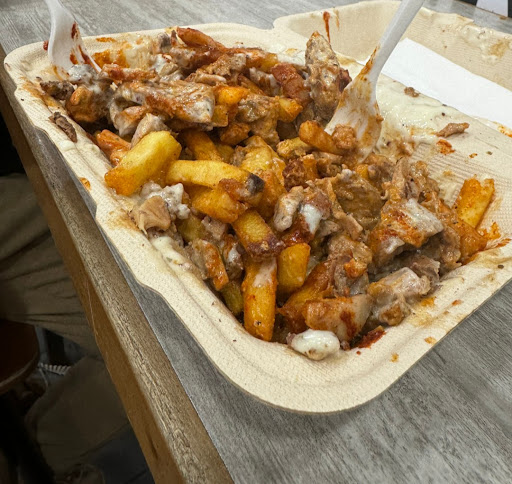 Photo of Osmow's Shawarma - 555 Essa Rd Unit A10, Barrie, ON L4N 6A9