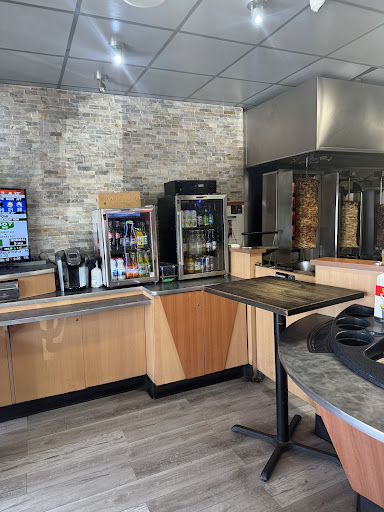 Photo of Shawarma Land - 15531 Yonge St, Aurora, ON L4G 1P3