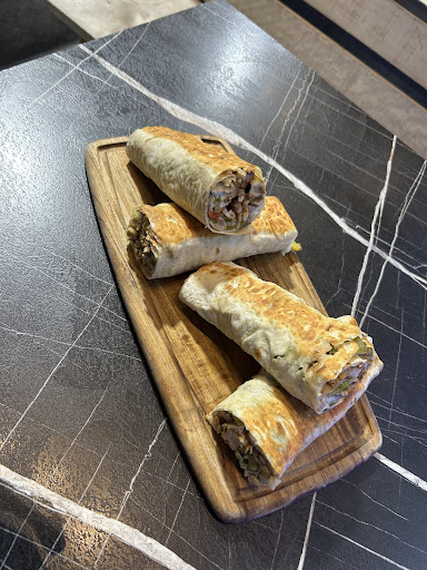 Photo of Shawarma Alzaeem - 1018 Eglinton Ave E Unit 2&3, Mississauga, ON L4W 1K3