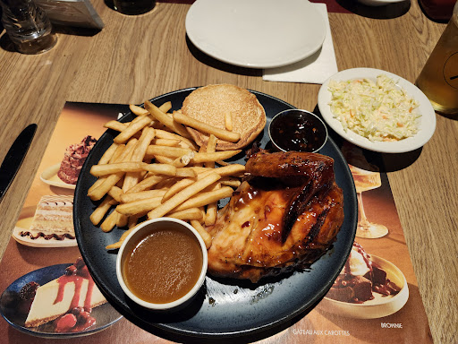 Photo of Restaurant et bar St-Hubert - 201-B Av. Authier, Amos, QC J9T 1W1