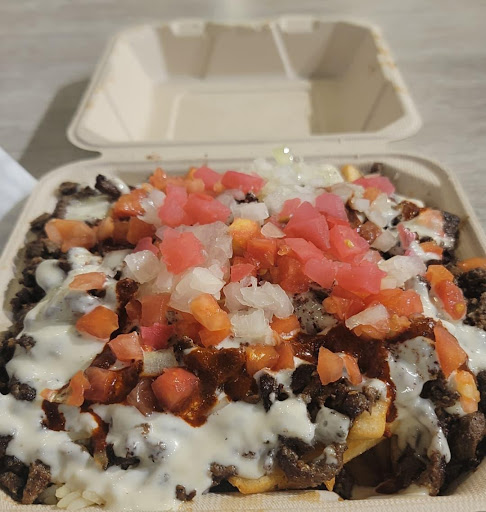 Photo of Osmow's Shawarma - 10 Balsam St Unit 2, Collingwood, ON L9Y 4H7