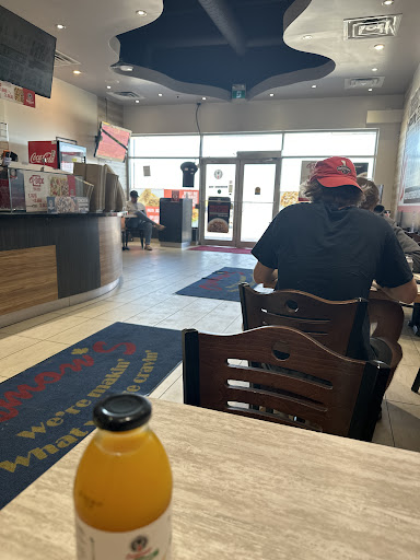Photo of Osmow's Shawarma - 547 Cundles Rd E, Barrie, ON L4M 0J7