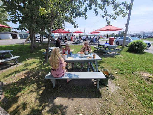 Photo of Wes' Chips - 198 Madawaska Blvd, Arnprior, ON K7S 3S1