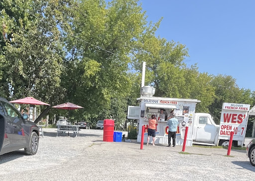 Photo of Wes' Chips - 198 Madawaska Blvd, Arnprior, ON K7S 3S1