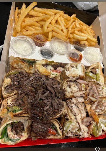 Photo of Shawarma Royale - 3175 Rutherford Rd #25, Concord, ON L4K 5Y6