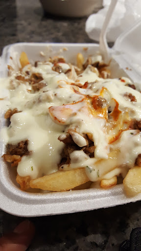 Photo of Osmow's Shawarma - Building E11, 200 Green Ln E Unit 3, East Gwillimbury, ON L3Y 7Y4