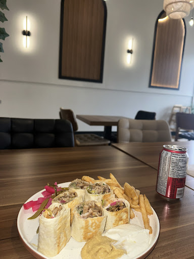 Photo of Shawarma Maroosh - 3175 Rutherford Rd UNIT 2, Concord, ON L4K 5Y6