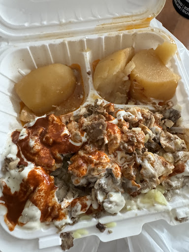 Photo of Lazeez Shawarma - 10909 Yonge St, Richmond Hill, ON L4C 3E4