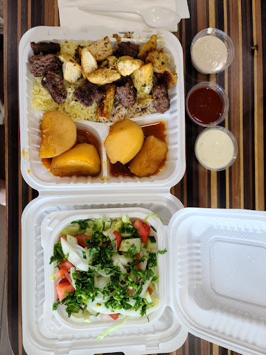 Photo of Lazeez Shawarma - 10909 Yonge St, Richmond Hill, ON L4C 3E4