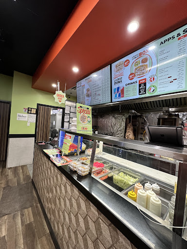 Photo of Lazeez Shawarma - 10909 Yonge St, Richmond Hill, ON L4C 3E4