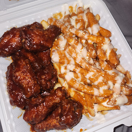 Photo of Chicken N' Dough Express - 10737 Yonge St Unit 6, Richmond Hill, ON L4C 9M9