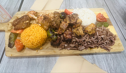 Photo of Berlin Doner & Kebab - 3560 Major MacKenzie Dr W #7, Vaughan, ON L4H 4J5