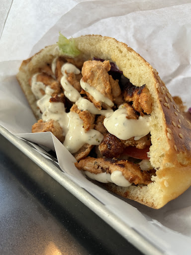 Photo of Grillades & Shawarma Riki Chez MAKY'S - 25 Rue St Germain E, Rimouski, QC G5L 1A3