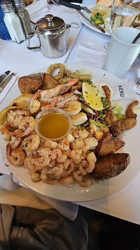 Photo of Brochetterie Chez Greco - 1257 Bd Laflèche, Baie-Comeau, QC G5C 1E1