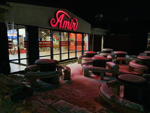 Photo of Amir Decarie - 5252 Rue Jean-Talon O, Montréal, QC H4P 1X3